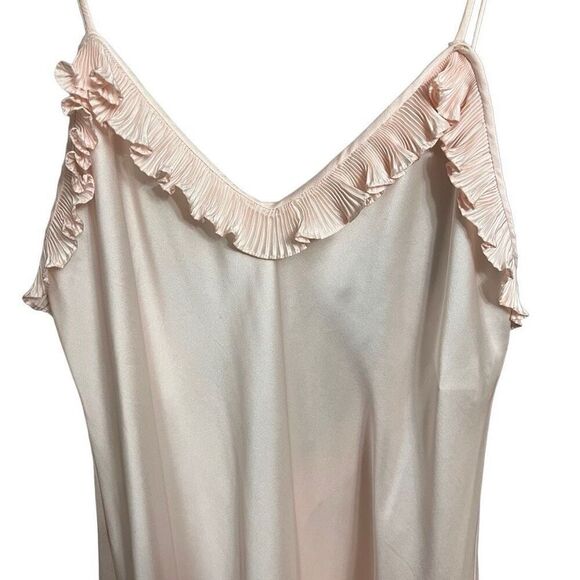 Georgette Trablosi for Saks Fifth Avenue Floor Length Pastel Pink Nightgown - Picture 2 of 7